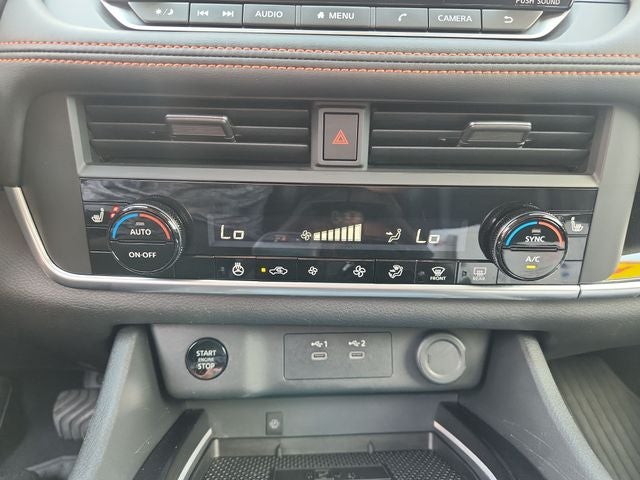 2025 Nissan Rogue Rock Creek