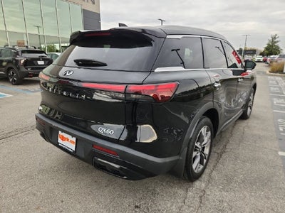 2024 INFINITI QX60 LUXE
