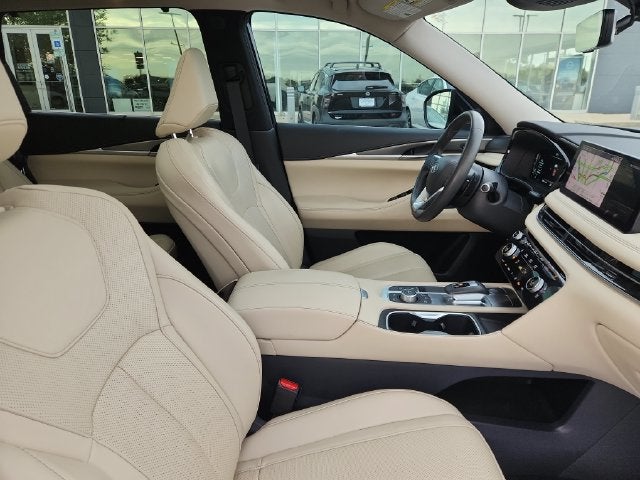 2024 INFINITI QX60 LUXE