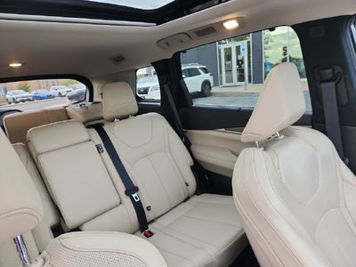 2024 INFINITI QX60 LUXE