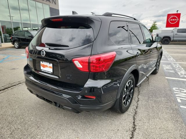2020 Nissan Pathfinder SL