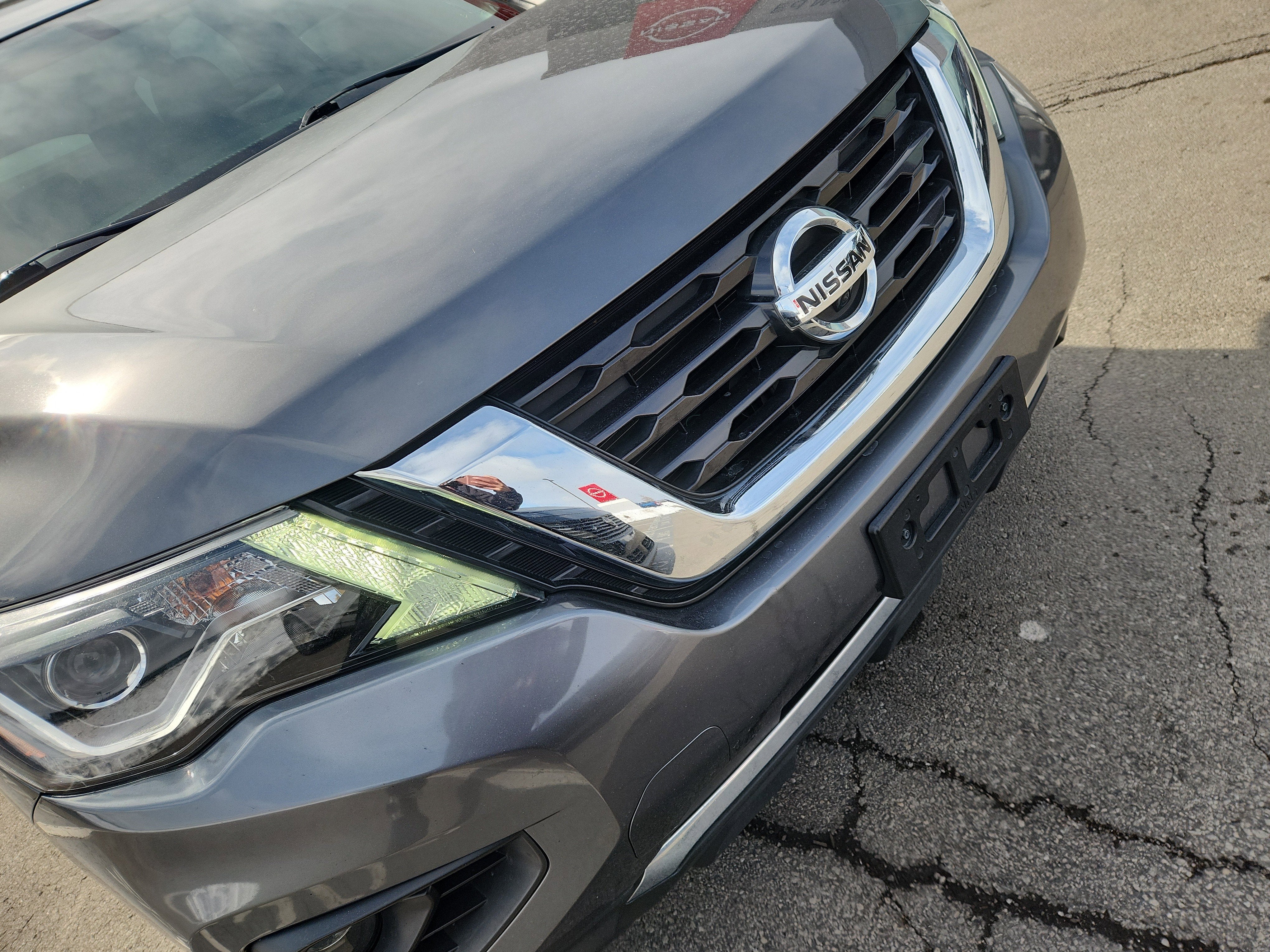2019 Nissan Pathfinder SL