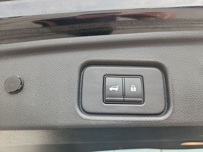 2023 Nissan Pathfinder SV