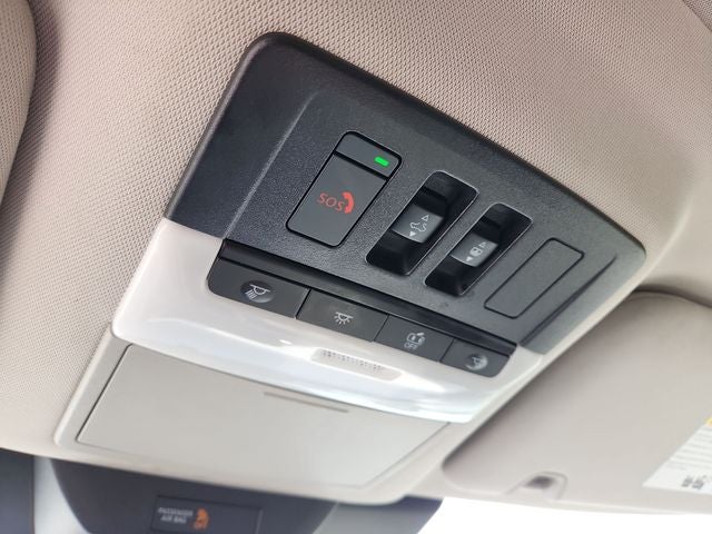 2023 Nissan Pathfinder SV