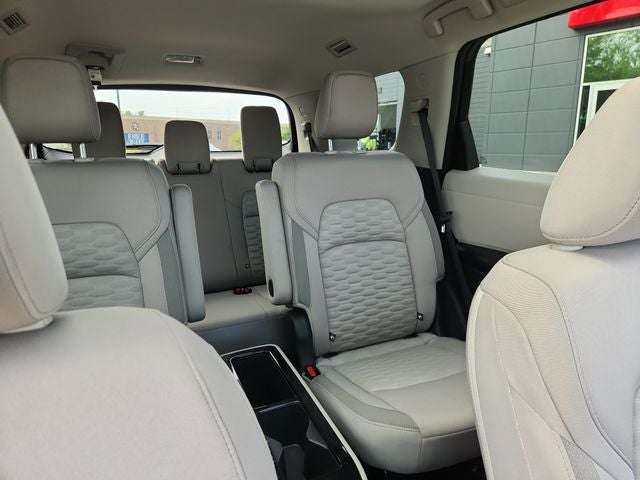 2023 Nissan Pathfinder SV