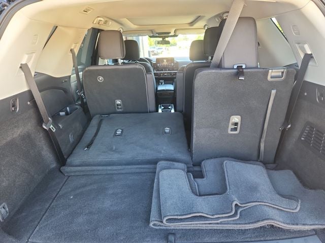 2023 Nissan Pathfinder SV