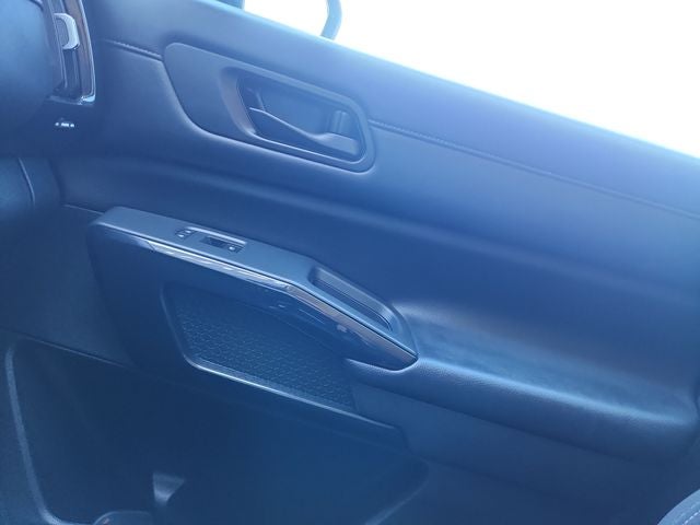 2023 Nissan Pathfinder SV