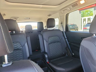 2023 Nissan Pathfinder SV