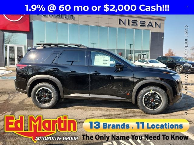 2026 Nissan Pathfinder SV