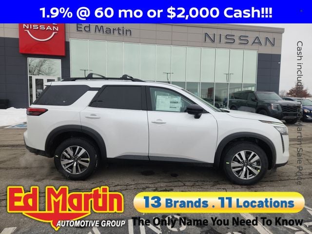 2026 Nissan Pathfinder SL