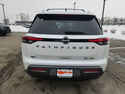 2026 Nissan Pathfinder SL