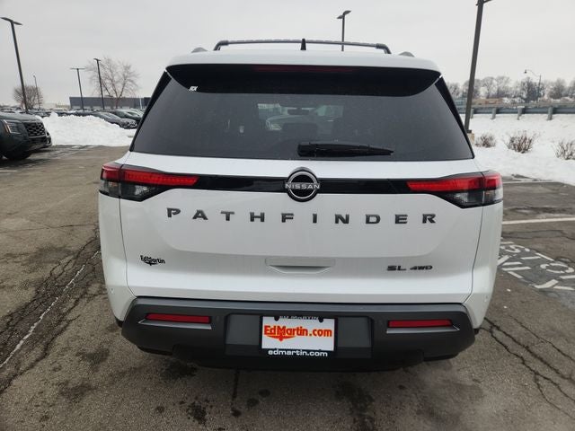 2026 Nissan Pathfinder SL