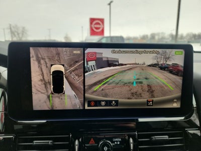 2026 Nissan Pathfinder SL