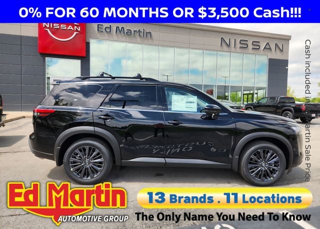 2026 Nissan Pathfinder SL