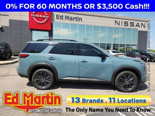 2026 Nissan Pathfinder SL