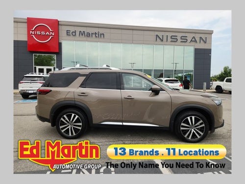 2025 Nissan Pathfinder Platinum