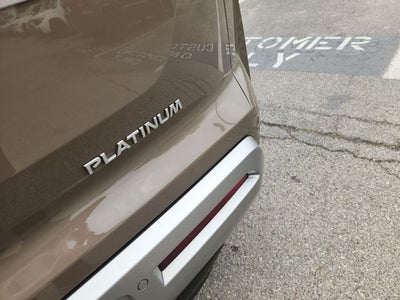 2025 Nissan Pathfinder Platinum