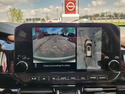 2025 Nissan Pathfinder Platinum