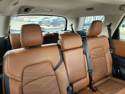 2025 Nissan Pathfinder Platinum