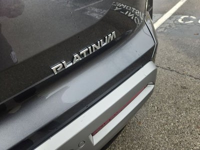 2025 Nissan Pathfinder Platinum