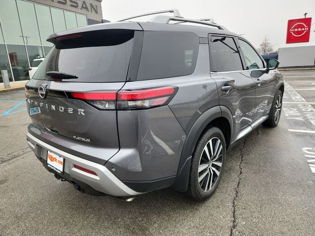 2025 Nissan Pathfinder Platinum