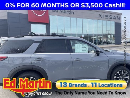 2026 Nissan Pathfinder Platinum