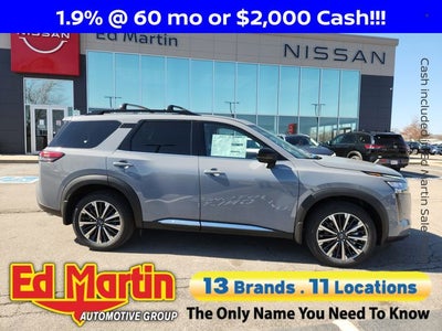 2026 Nissan Pathfinder Platinum