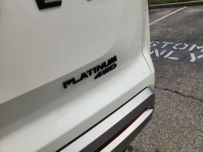 2023 Nissan Pathfinder Platinum