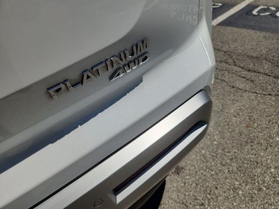 2025 Nissan Pathfinder Platinum
