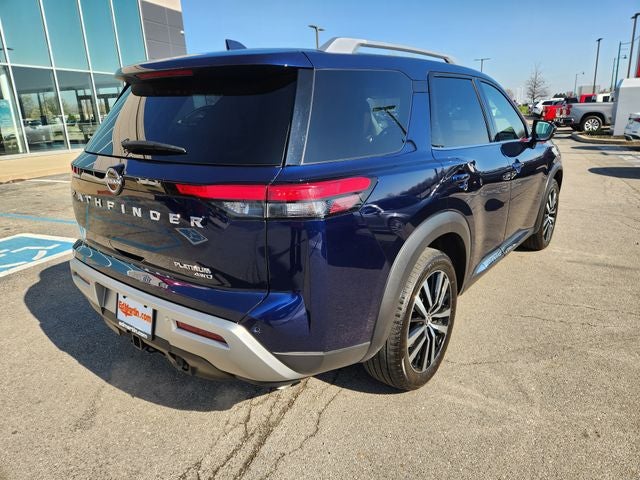 2025 Nissan Pathfinder Platinum