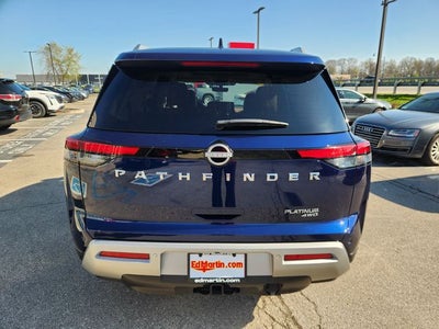 2025 Nissan Pathfinder Platinum