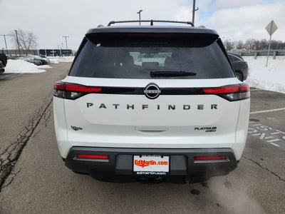 2026 Nissan Pathfinder Platinum