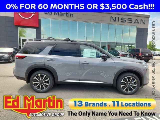 2026 Nissan Pathfinder Platinum
