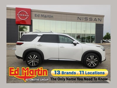 2025 Nissan Pathfinder Platinum