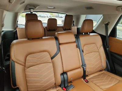 2025 Nissan Pathfinder Platinum