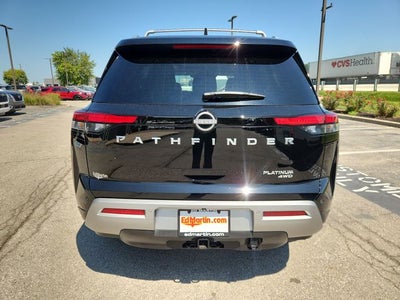 2025 Nissan Pathfinder Platinum