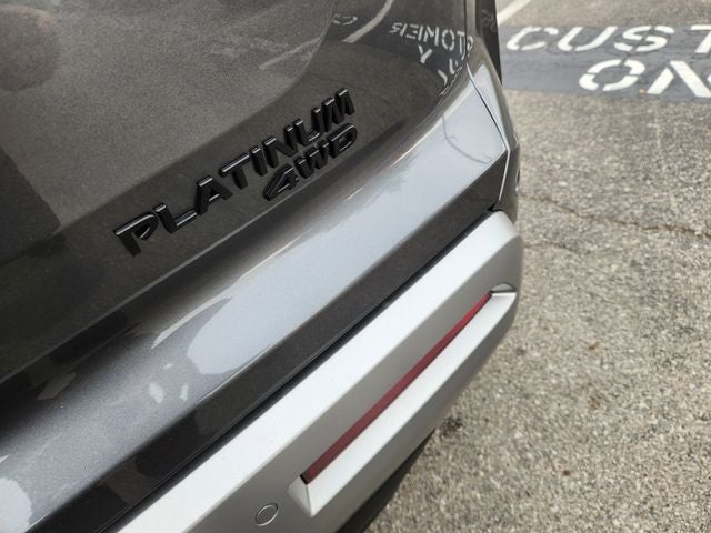2025 Nissan Pathfinder Platinum