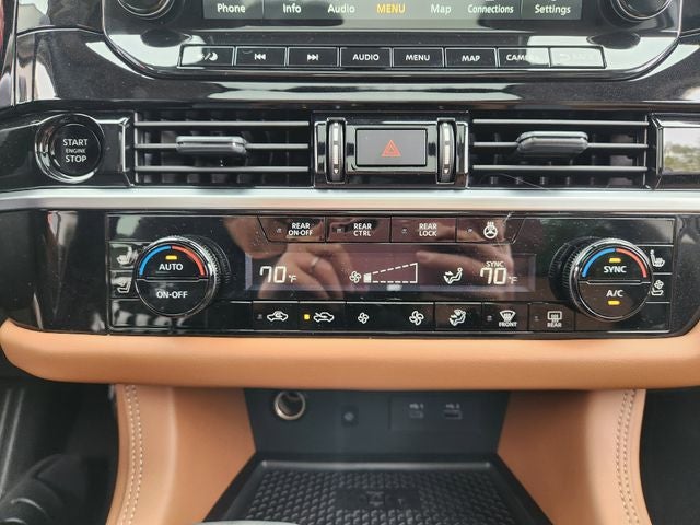 2025 Nissan Pathfinder Platinum