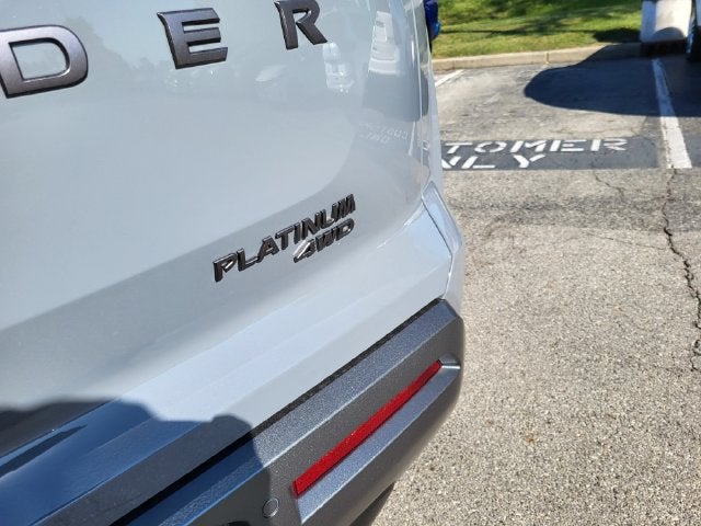 2026 Nissan Pathfinder Platinum