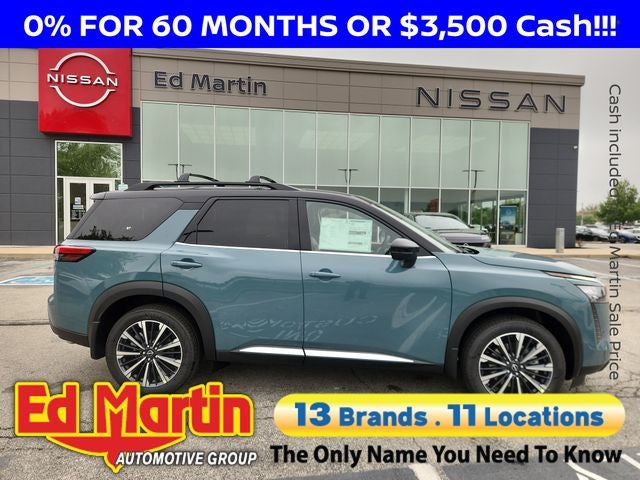2026 Nissan Pathfinder Platinum