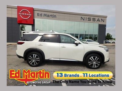 2024 Nissan Pathfinder Platinum
