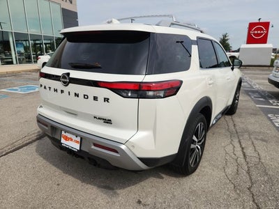 2024 Nissan Pathfinder Platinum