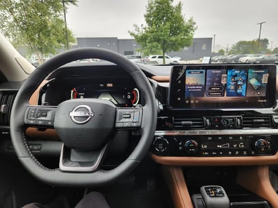2026 Nissan Pathfinder Platinum