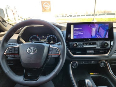 2025 Toyota Grand Highlander Hybrid MAX Platinum