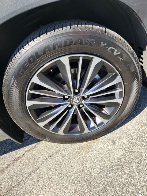 2025 Toyota Grand Highlander Hybrid MAX Platinum