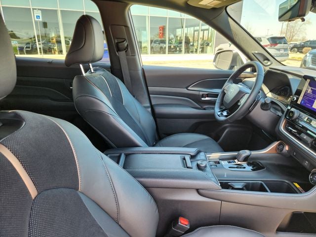 2025 Toyota Grand Highlander Hybrid MAX Platinum