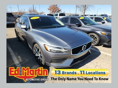2019 Volvo S60 T6 Momentum