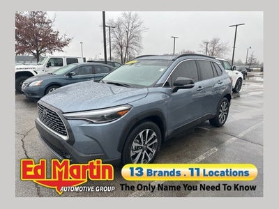 2025 Toyota Corolla Cross XLE