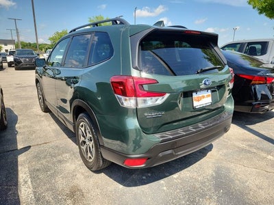2023 Subaru Forester Premium