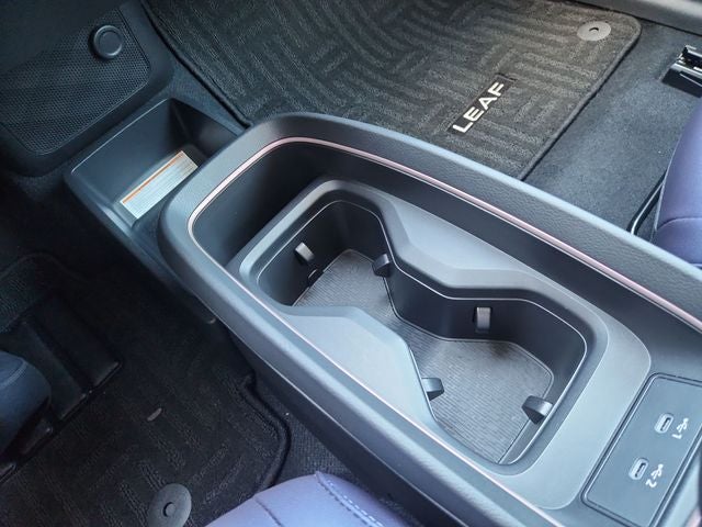 2026 Nissan Leaf PLATINUM+
